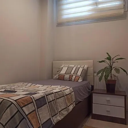 Klimali, 2 Yatak Odasi 1 Salon *